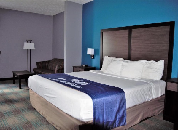 Days Inn by Wyndham Montgomery image 17